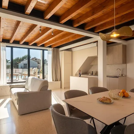 Vice Versa By The Sea شقة