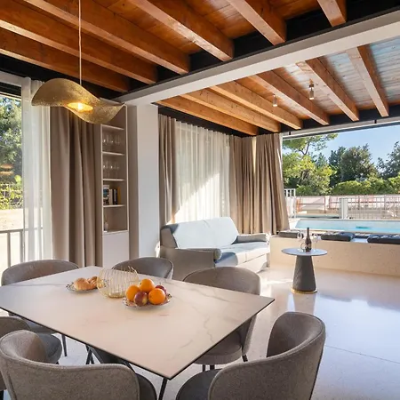 Vice Versa By The Sea Apartment *