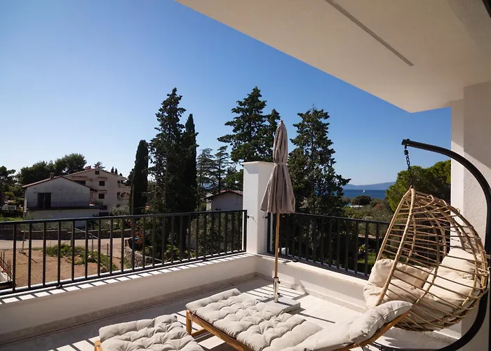 Vice Versa By The Sea بونات