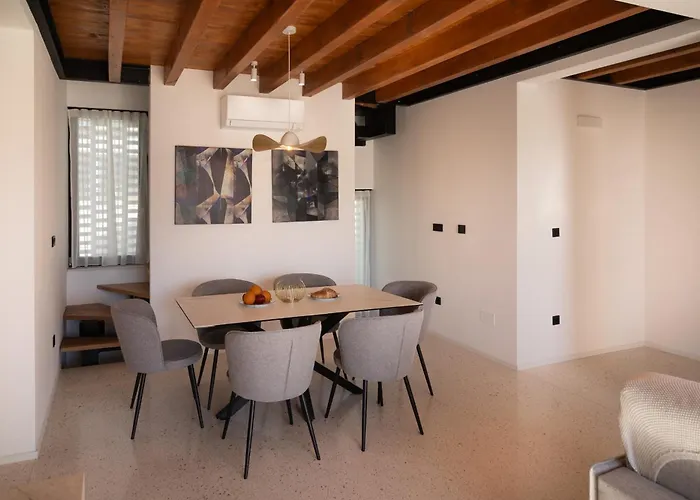 Vice Versa By The Sea Apartament Punat