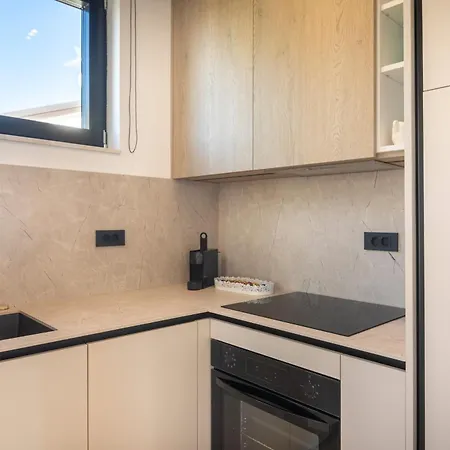 Apartman Vice Versa By The Sea *